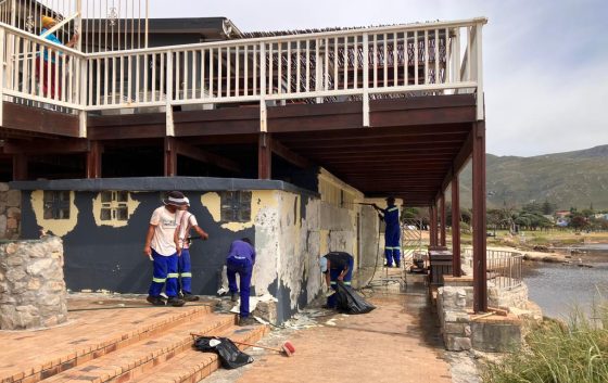 Kleinmond Beach ready for the festive season